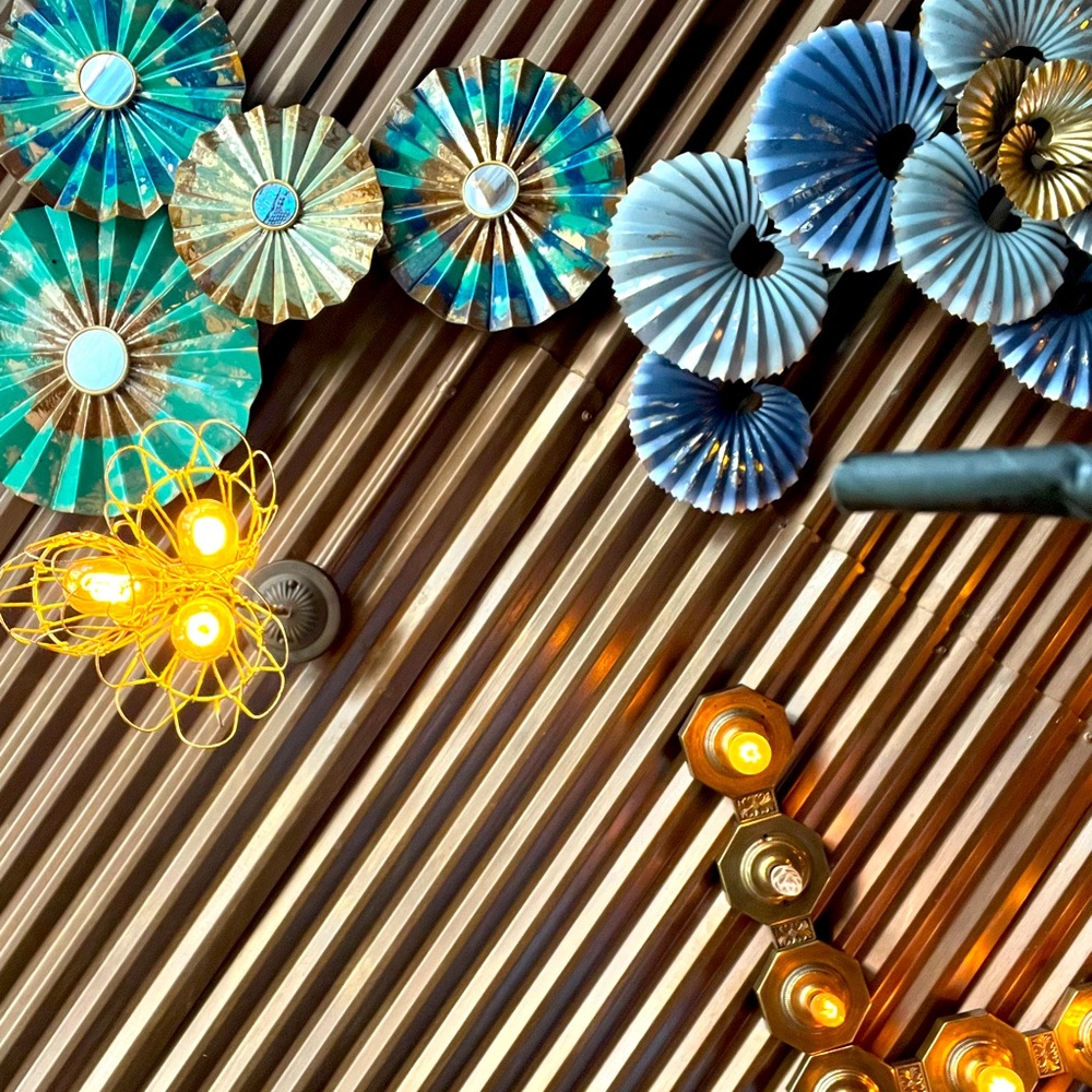 Meet your Posher, Posh